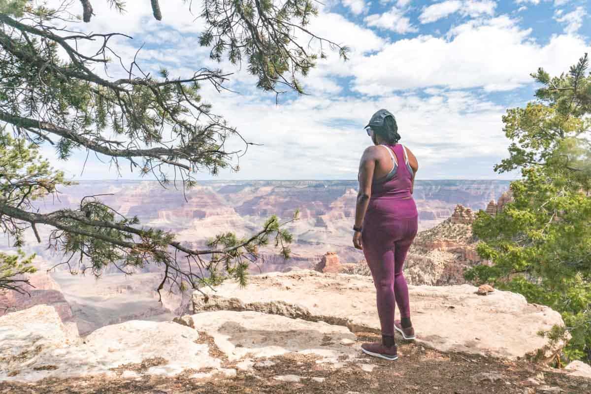 掌握女性獨自旅行的藝術：如何獨自旅行